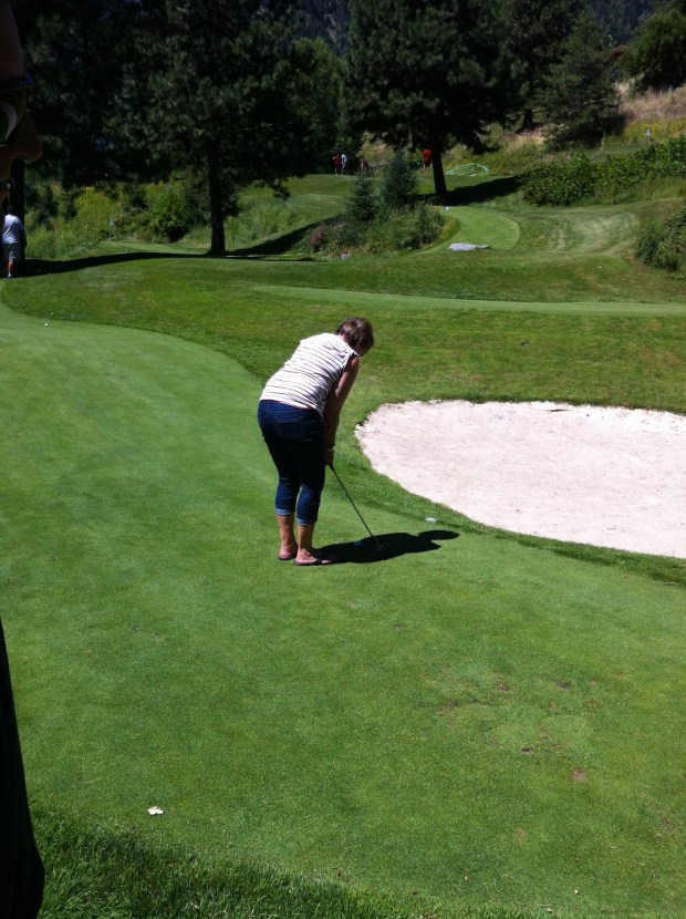 Nan in putting position