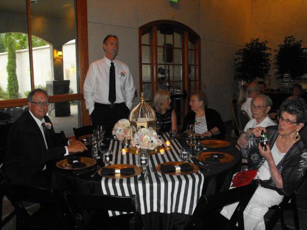 1149076_424618080991359_2093230118_n