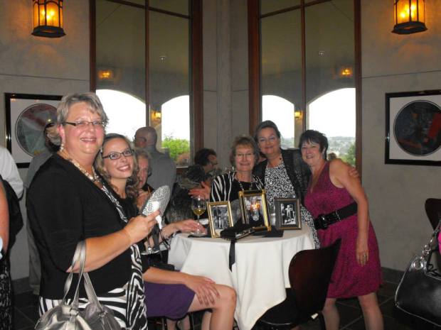 1157450_424617080991459_816858251_n