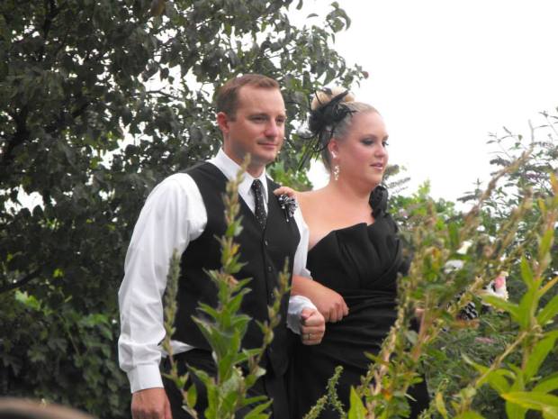 1157664_424616220991545_2086769874_n